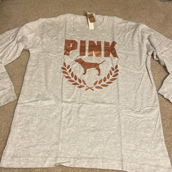 NWT Womens Pink  BY VICTORIA SECRET shirt size S / M Grey with sparkly gold​​​​​ - Picture 2 of 6